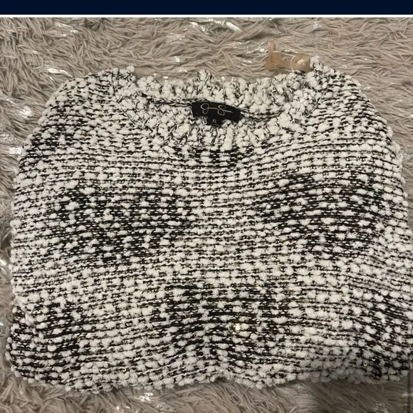 Girls Black and White Sweater - Picture 8 of 9